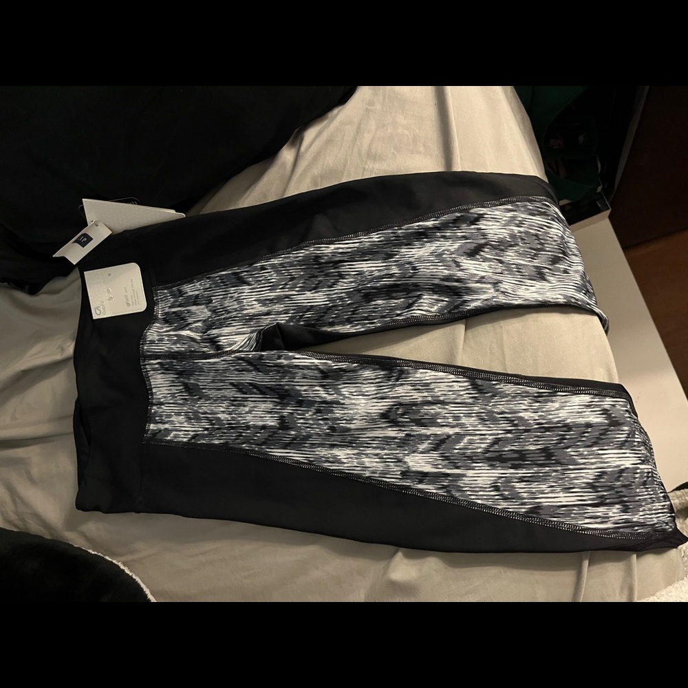 GapFit leggings